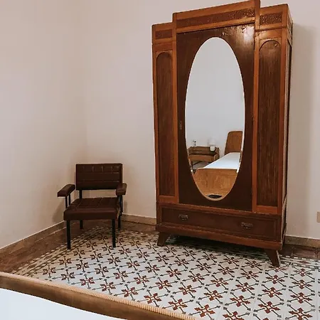 Signorile 1900 Villa